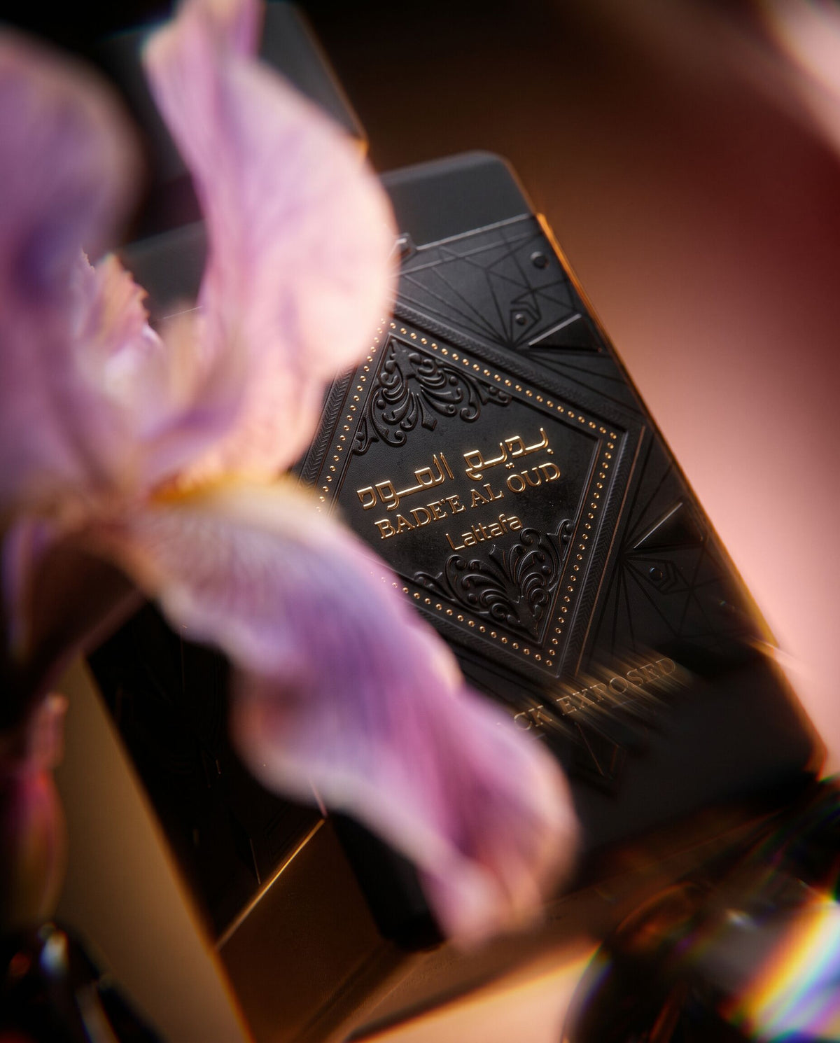 Bade'e Al Oud Black Exposed